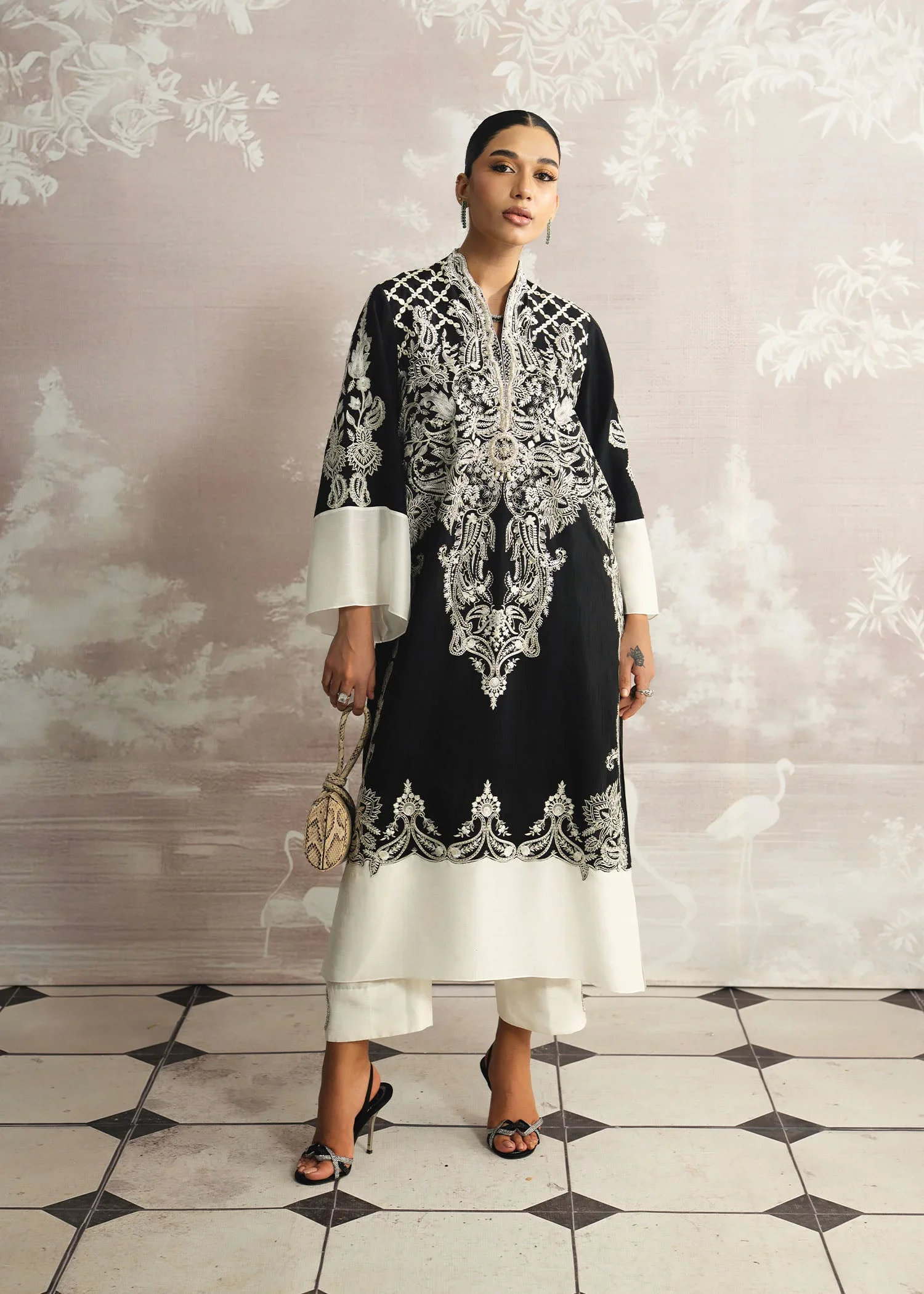 Layl – Mahgul Luxury Pret Image 1