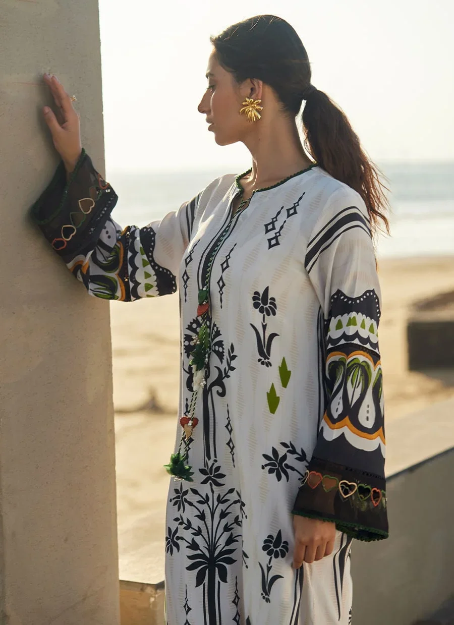 Zenya Crepe Kaftan – Farah Talib Aziz Casual Wear Image 9